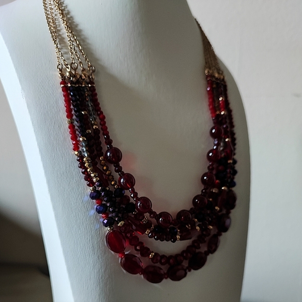 NRQ Ruby Red Faceted Glass Crystal and Purple Beaded Gold Tone Necklace Signed - Picture 9 of 16
